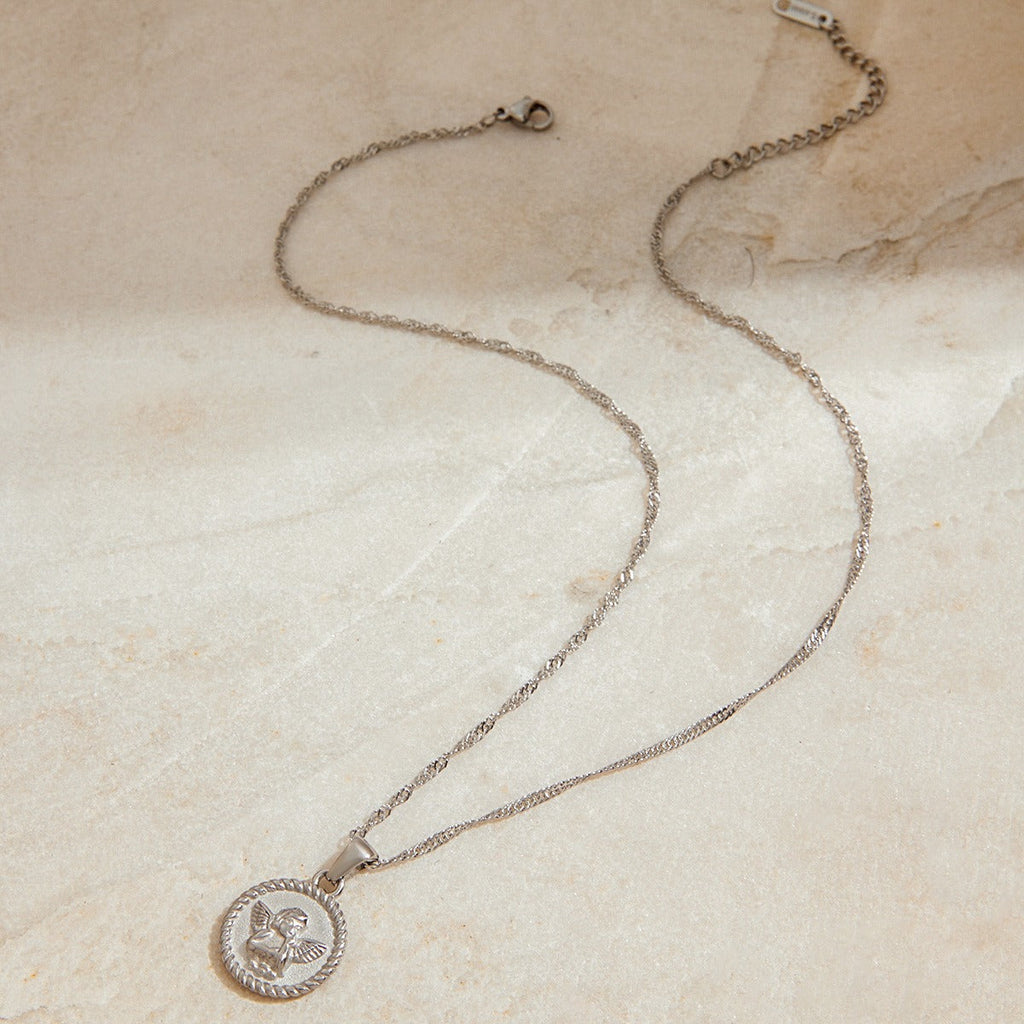 Round necklace with angel pattern design, classic and fashionable Vera Lux