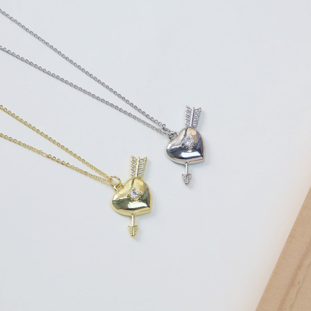 Heart-shaped Fashionable Delicate Clavicle-length Pendant Necklace Vera Lux