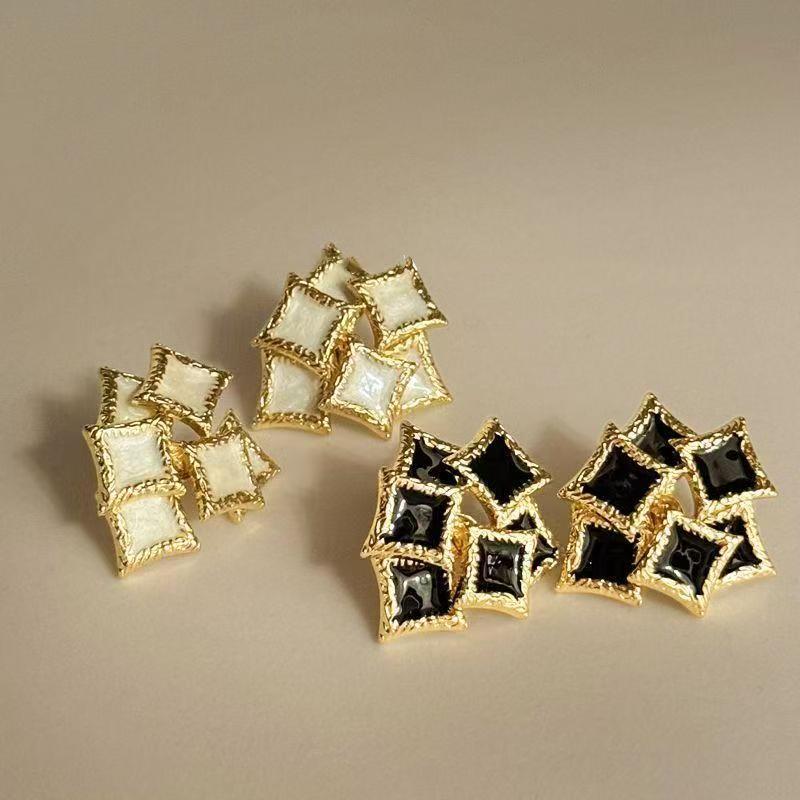 French Retro Square Earrings, Metal Enamel 3D Art Design, Light Luxury Niche Studs Vera Lux