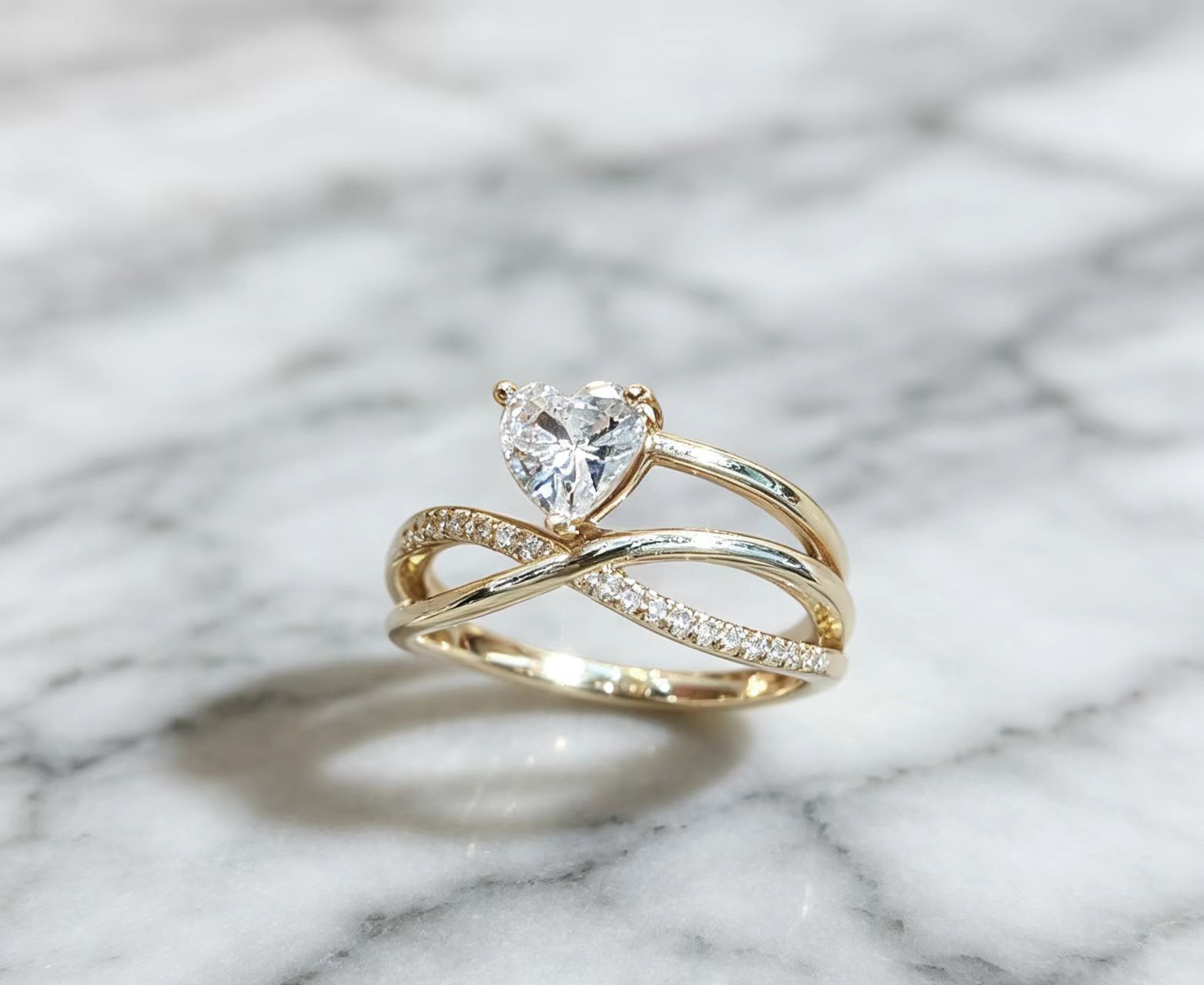Minimalist Stylish And Subtly Luxurious Ring Vera Lux