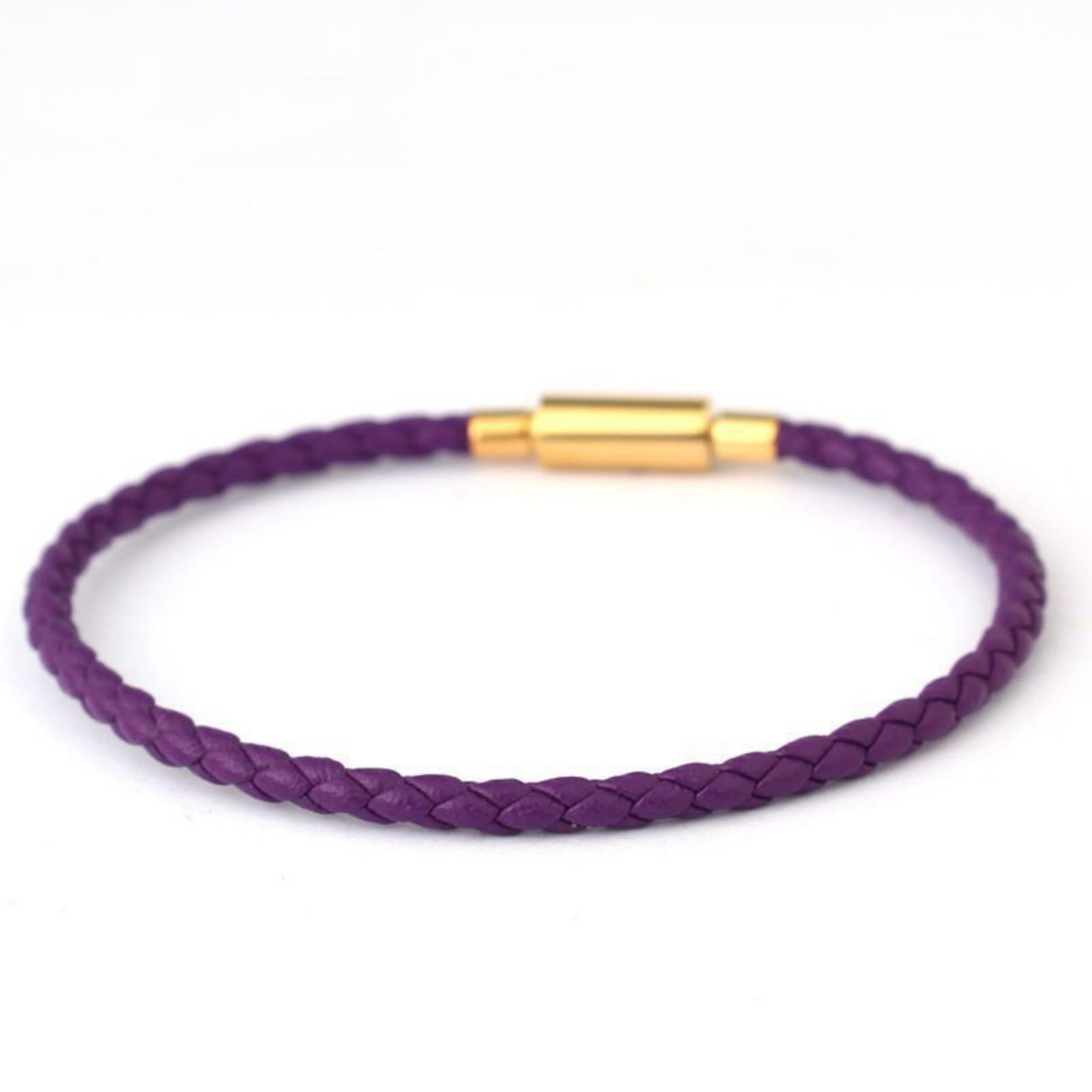 3.0mm Stainless Steel Leather Cord Bracelet With A Single Buckle And Wear-resistant Edging. Vera Lux