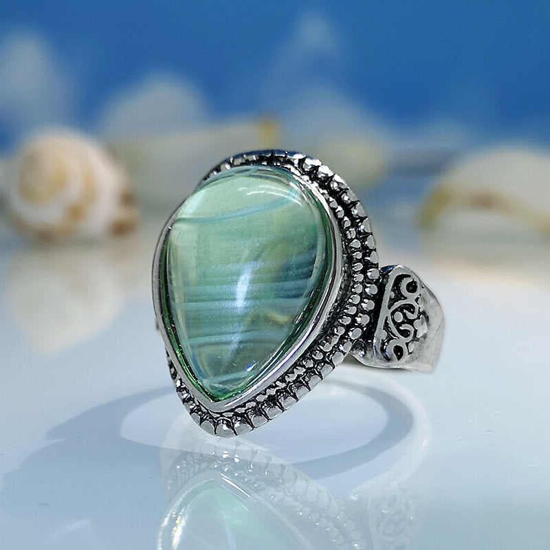 Retro Minimalist Gemstone-Inlaid Womens Ring Vera Lux