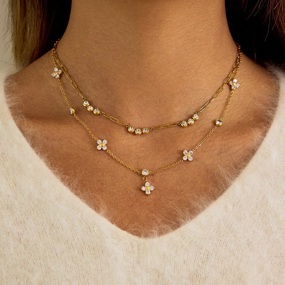 18K gold zircon four-leaf clover necklace Vera Lux