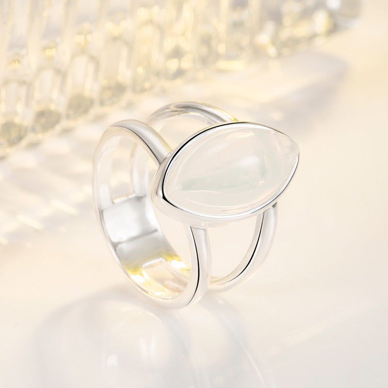 925 Silver-Plated Imitation White Agate Ring, Womens, European And American Style Vera Lux