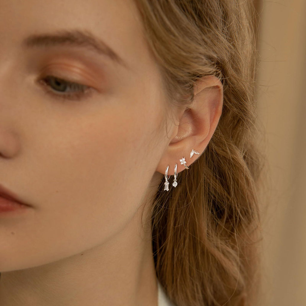 Fashionable Minimalist-style Niche-design Stud Earrings Vera Lux