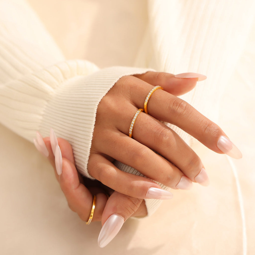 European And American-style Zircon Petite Ring Stackable Vera Lux