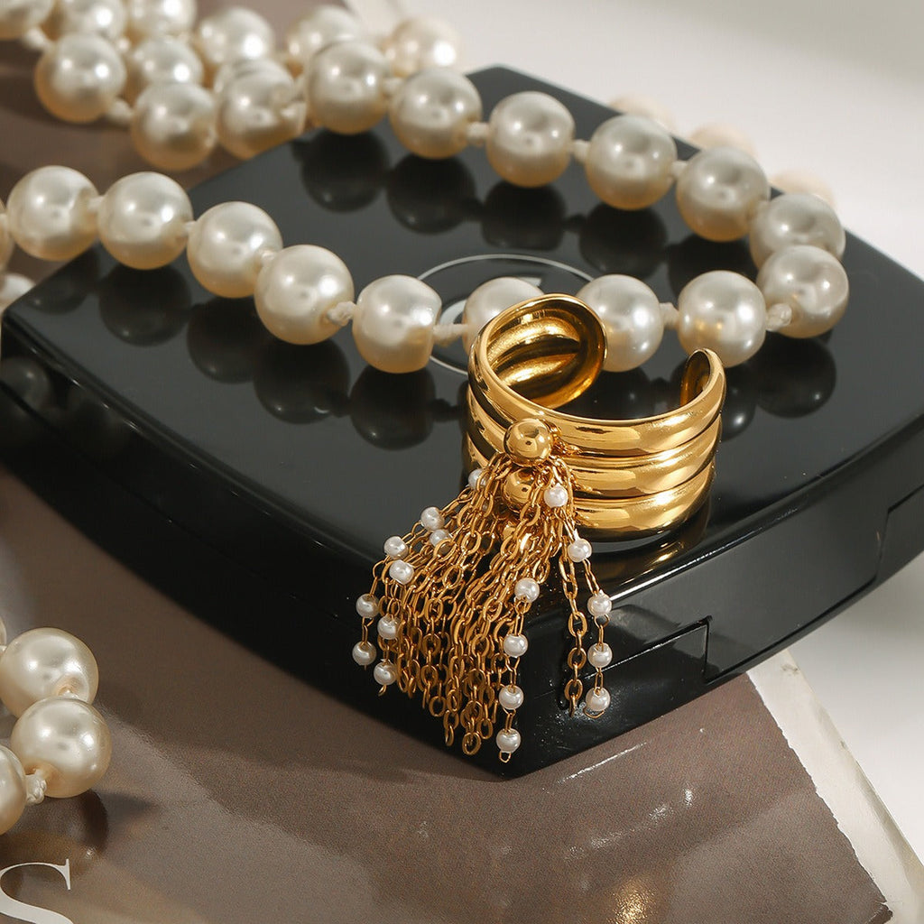 18K gold multi-layered ring with tassel design Vera Lux