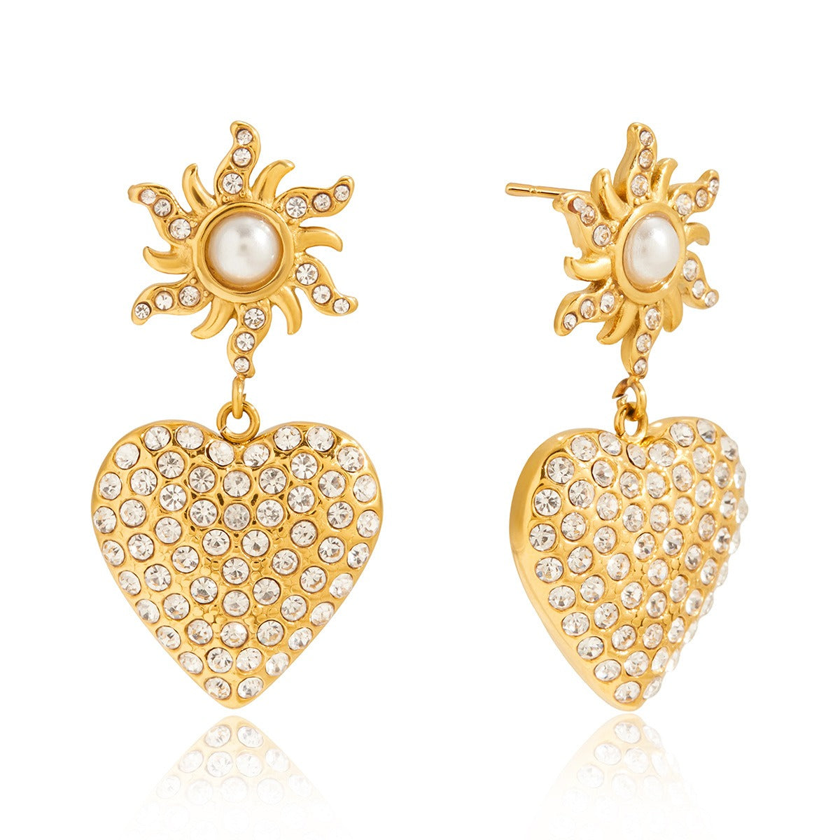 18K gold-plated, rhinestone-embellished heart-shaped pearl titanium steel stud earrings Vera Lux