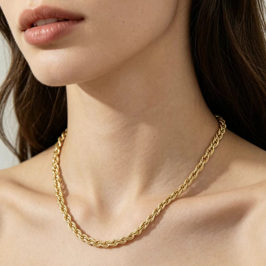Fashionable Titanium Steel Necklace For Women Vera Lux