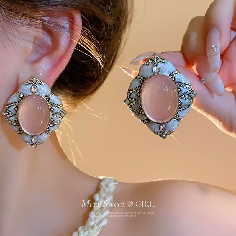 Niche Vintage Retro Earrings, Oval & Rhombus Diamond Studs, Luxury High-end Ear Jewelry Vera Lux