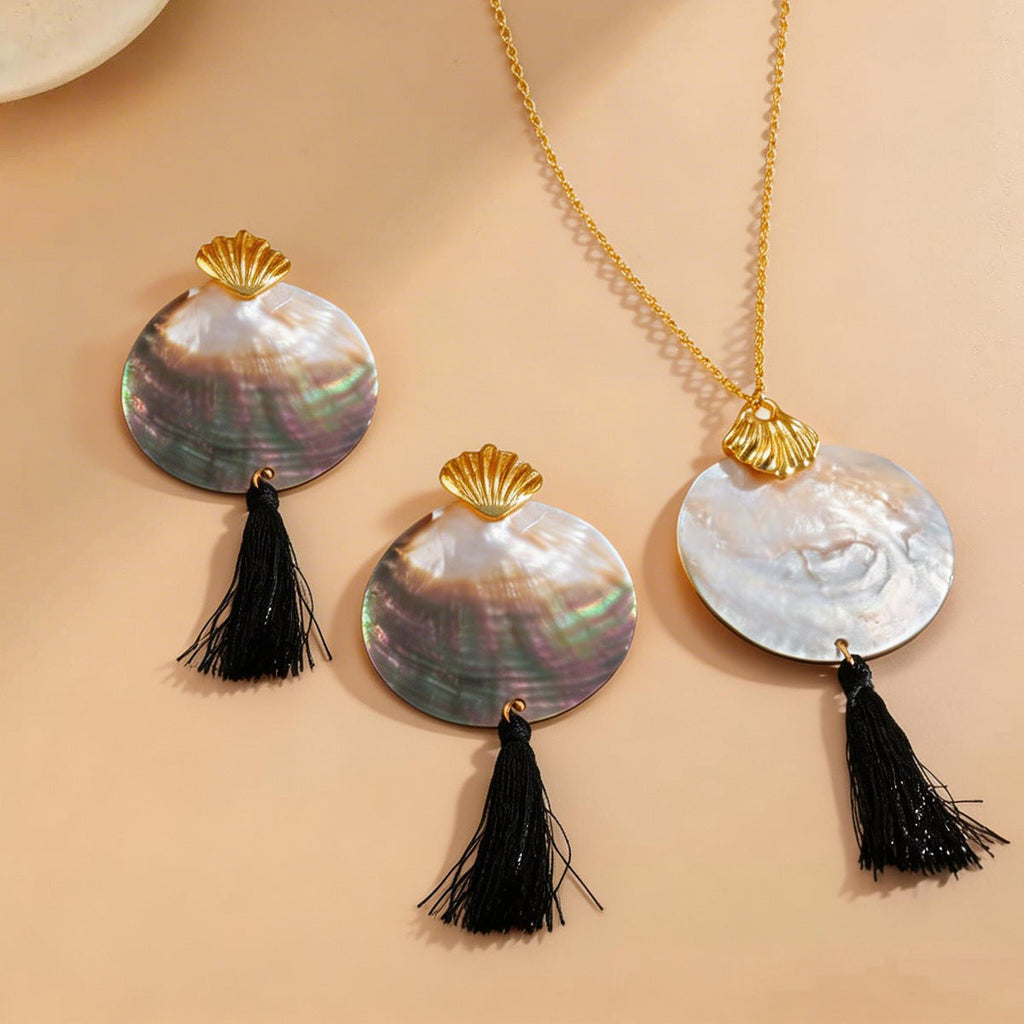 Shell-shaped Round Tassel Earrings And Necklace Jewelry Set Vera Lux
