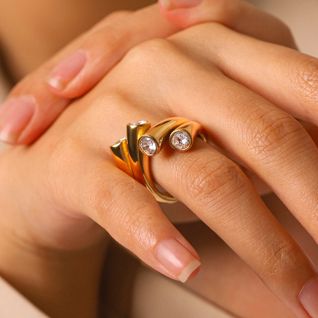 Colorfast Titanium Steel Stainless Steel Zircon Ring Vera Lux