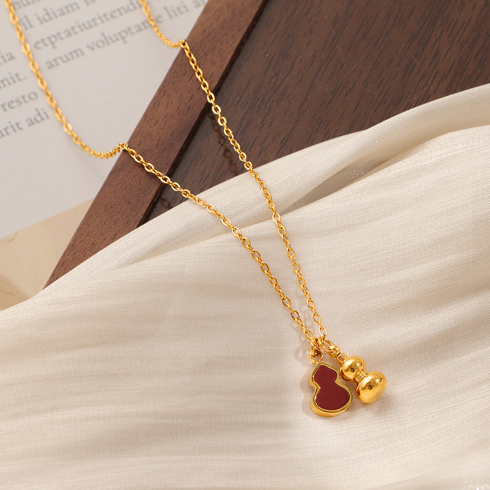 New Lucky Red Shell Gourd Womens Non-Fading Clavicle Necklace Vera Lux