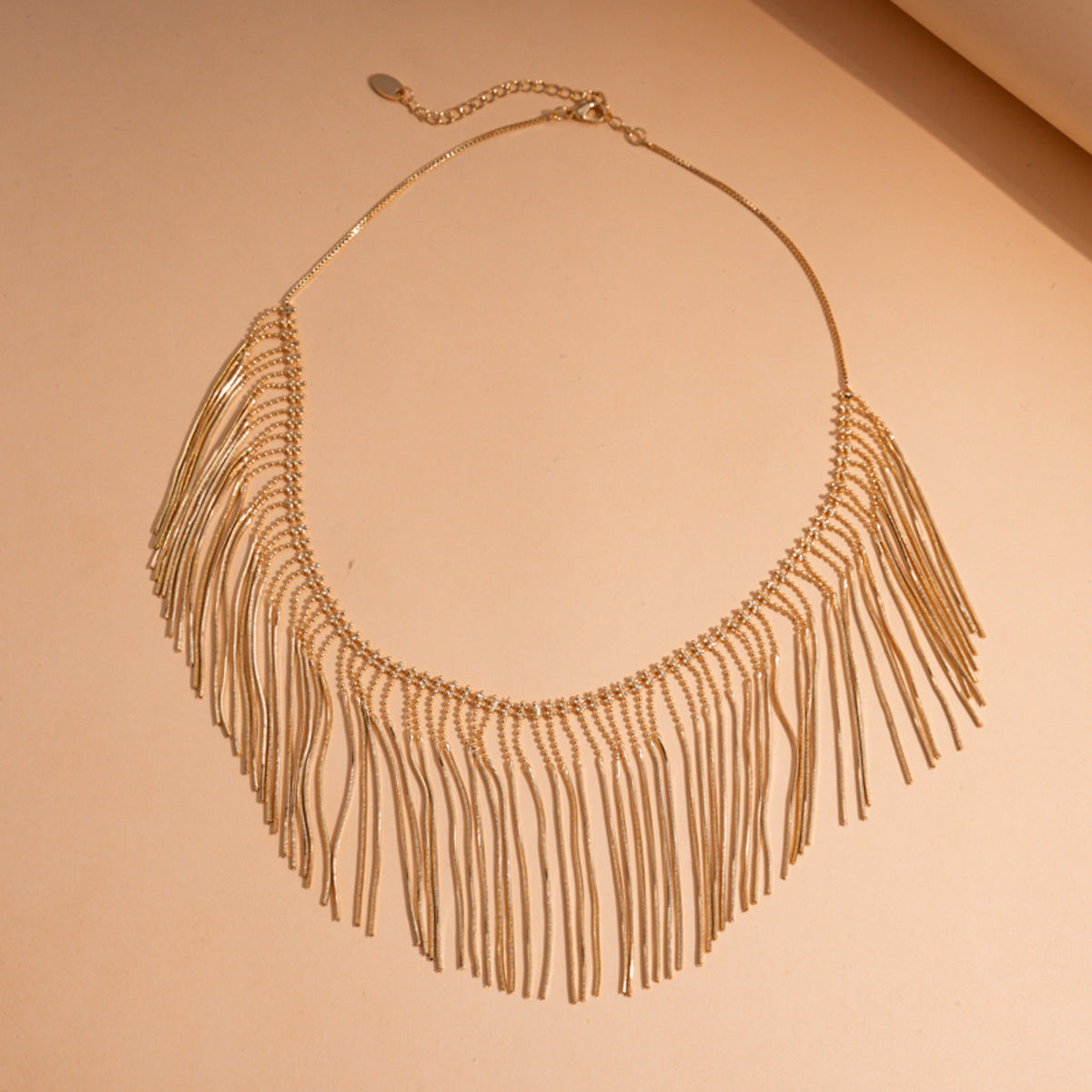 Fashionable Metal Tassel Necklace Vera Lux