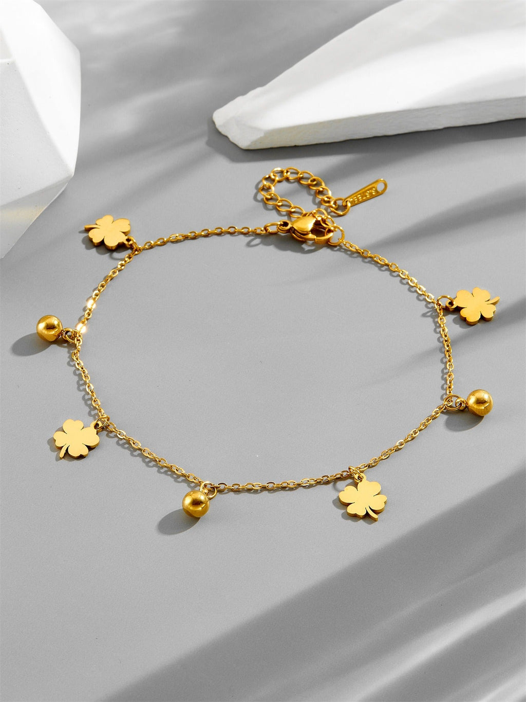 Gold Four-Leaf Clover Luxury Bracelet Vera Lux