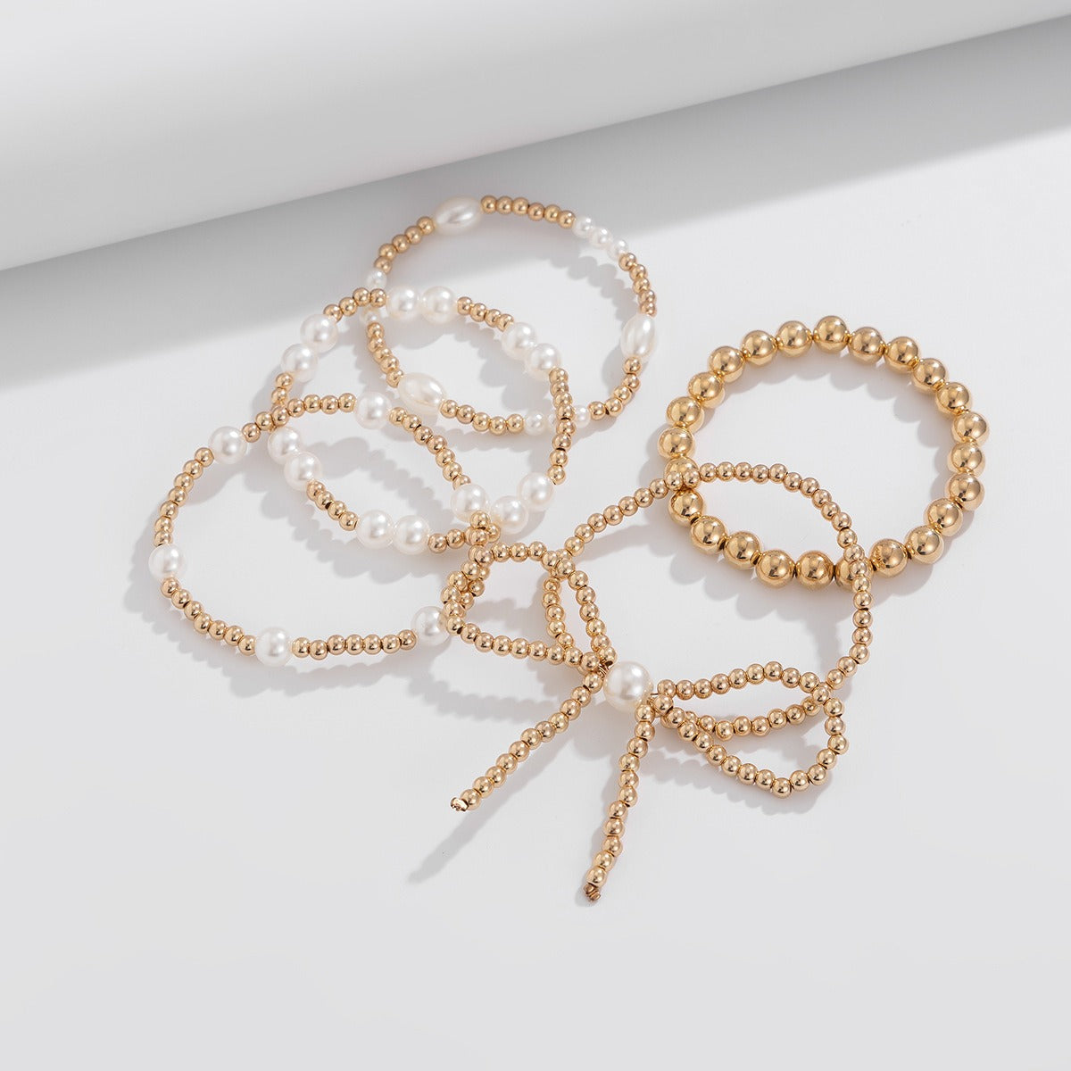 18k gold bow pearl beaded bracelet Vera Lux