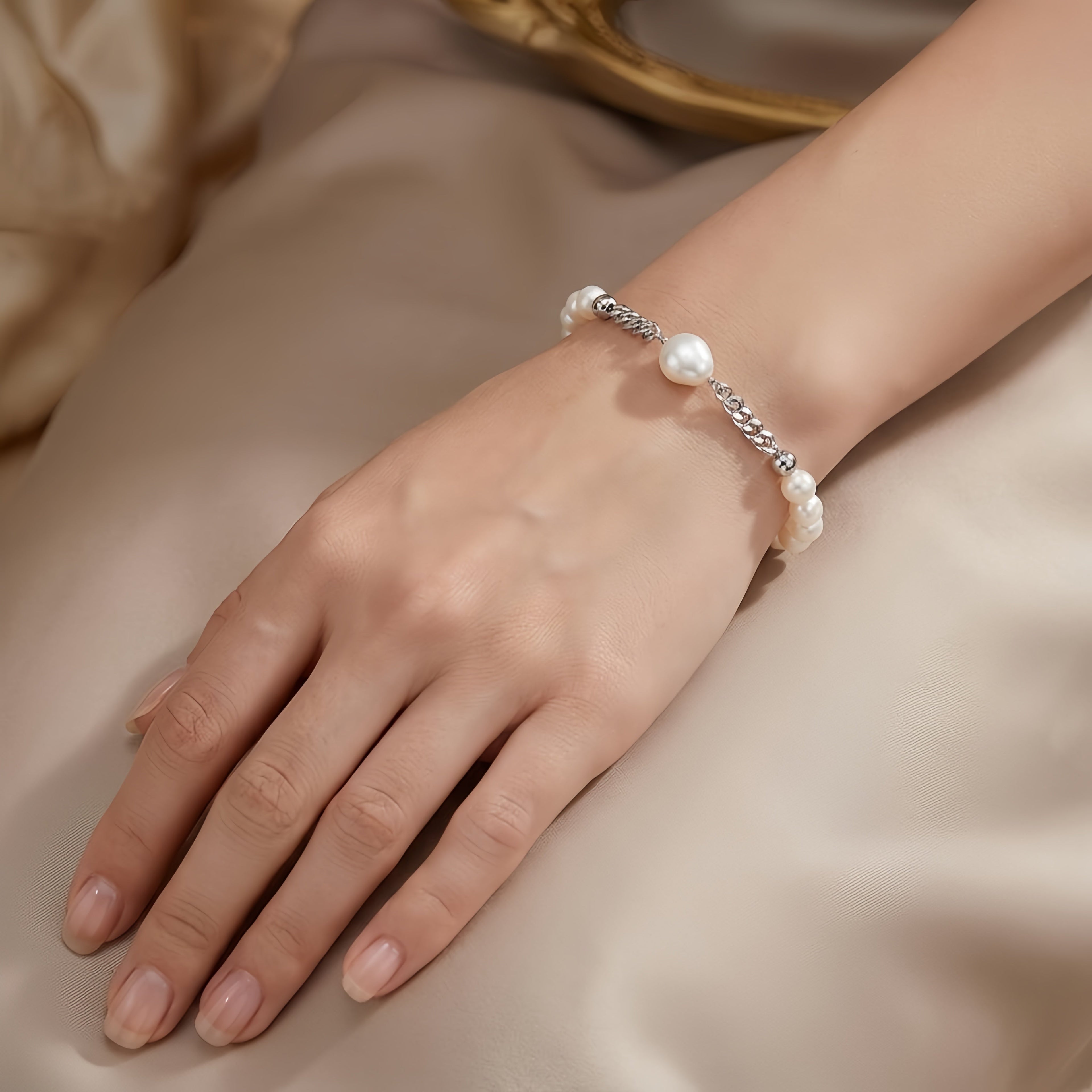 925 Sterling Silver Elegant Pearl and Sterling  Chain Bracelet with Teardrop Accent Vera Lux