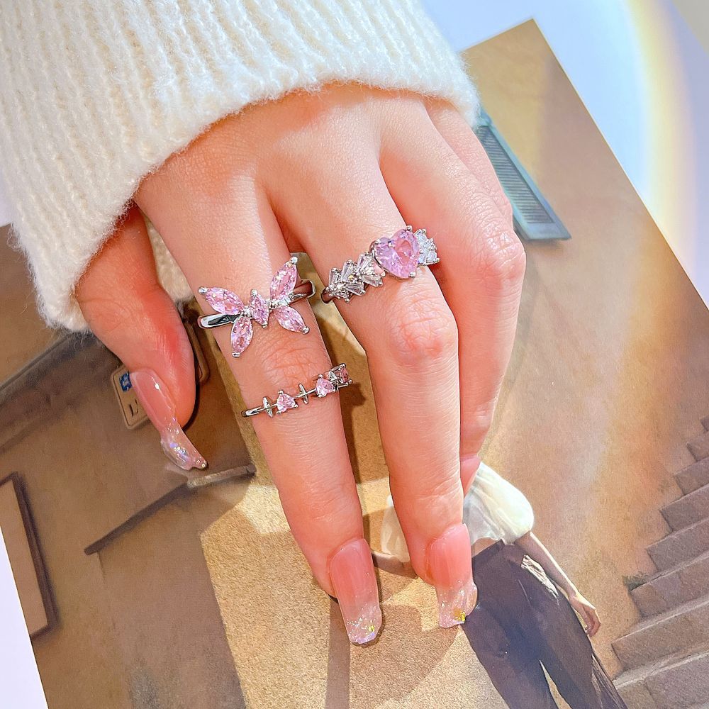 Unique  Heart Thorn Cat Eye Zircon Ring For Women, Sweet Cool Fashion Versatile Band Vera Lux
