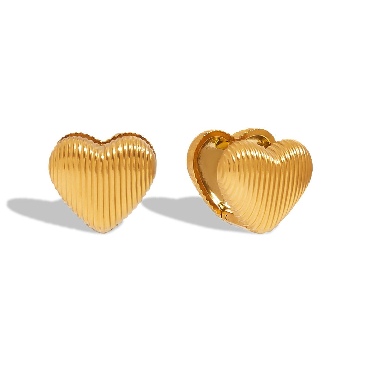 18K gold heart-shaped earrings with textured design, simple and fashionable Vera Lux