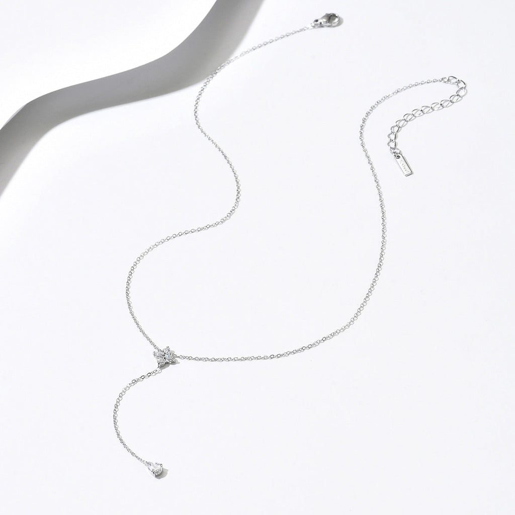 Elegant Versatile Commute Necklace Vera Lux