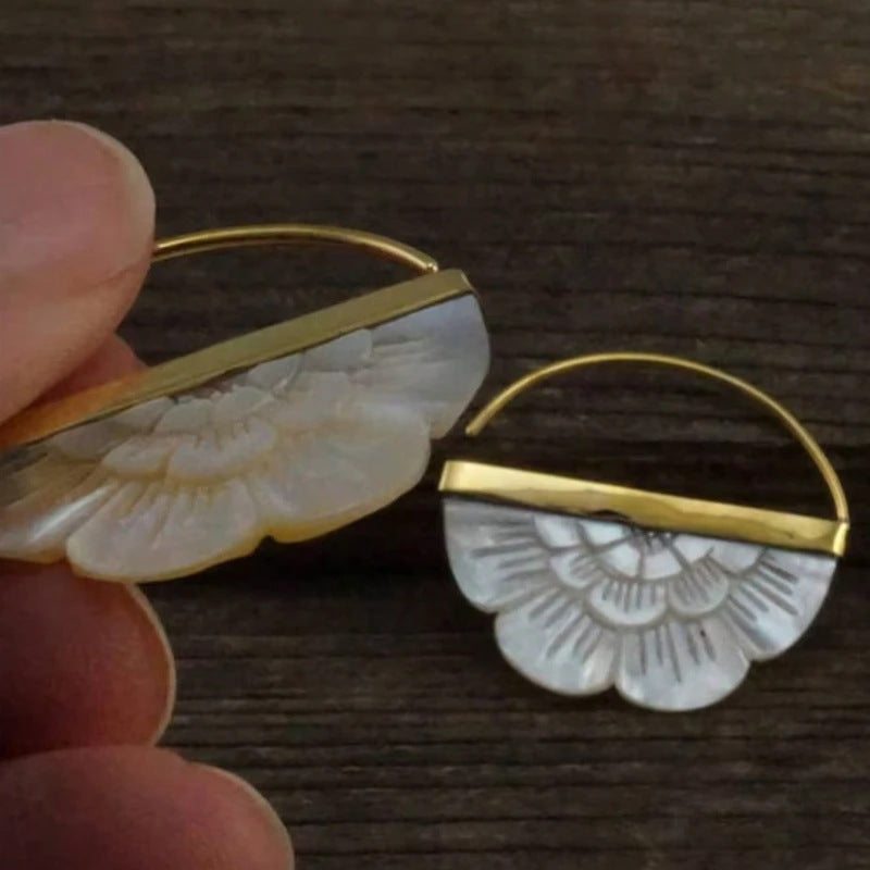 Simple Retro Fan-Shaped Womens Earrings Vera Lux