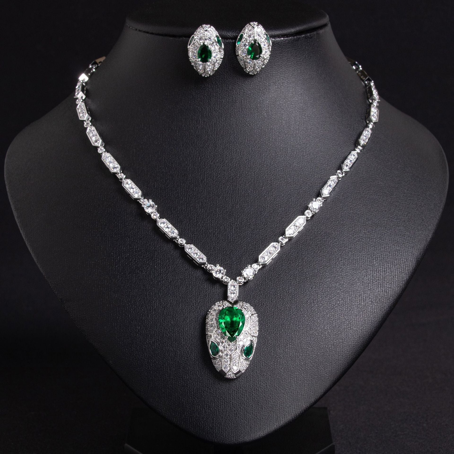 Little Serpent Series Pendant Necklace Vera Lux