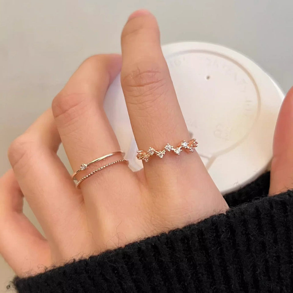Star Zircon Ring For Women, Niche Twist Band, Luxury High-End Pinky & Index Finger Ring Vera Lux