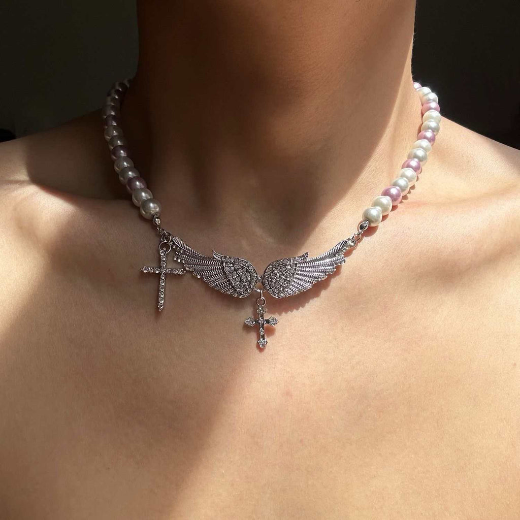 Mens And Womens Sophisticated Cross American-Style Versatile Necklace Vera Lux