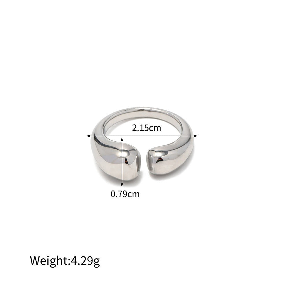 18K gold geometric design simple personality ring Vera Lux