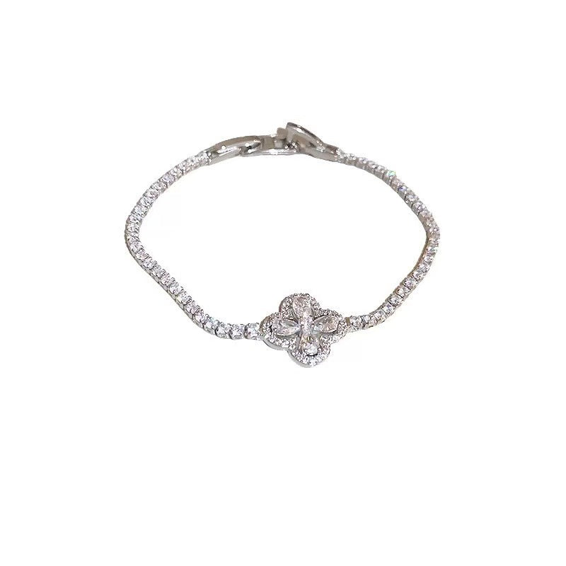 Wind Super Sparkling Full-Crystal Four-Leaf Clover Bracelet For Women Vera Lux