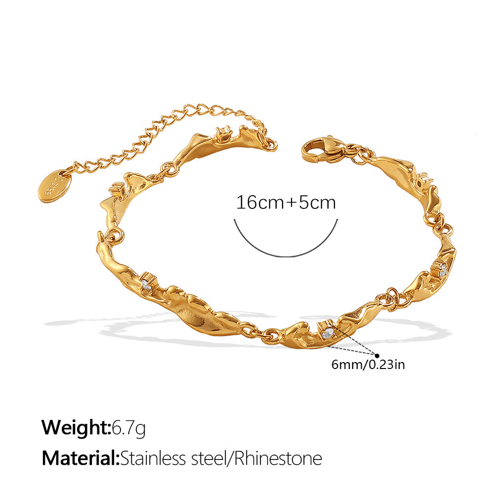 Gold Texture Hollowed-out Hand Accessory With Retro Texture, Niche Design, With Tiny Diamond Inlays, Adjustable Bracelet Vera Lux