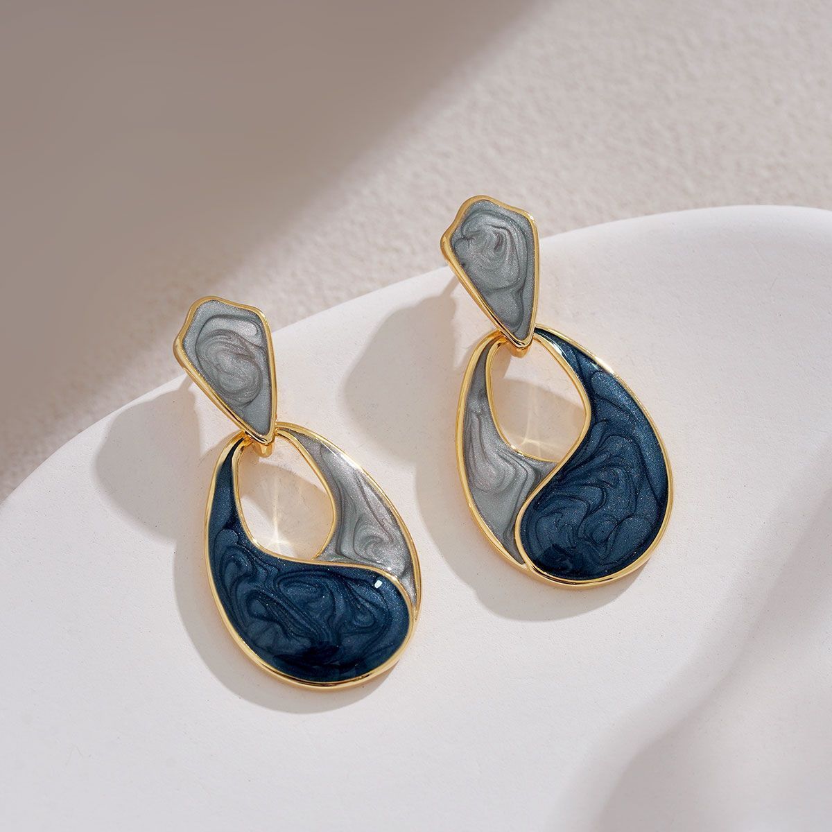 High-end Blue Water Drop Stud Earrings, Elegant French Hepburn Style Niche Jewelry Vera Lux