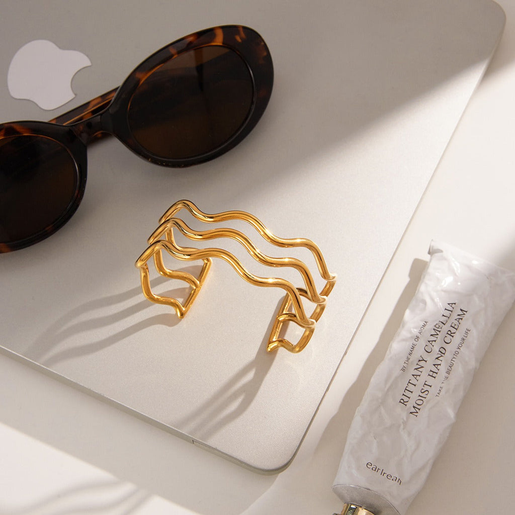 18K gold wave bracelet Vera Lux