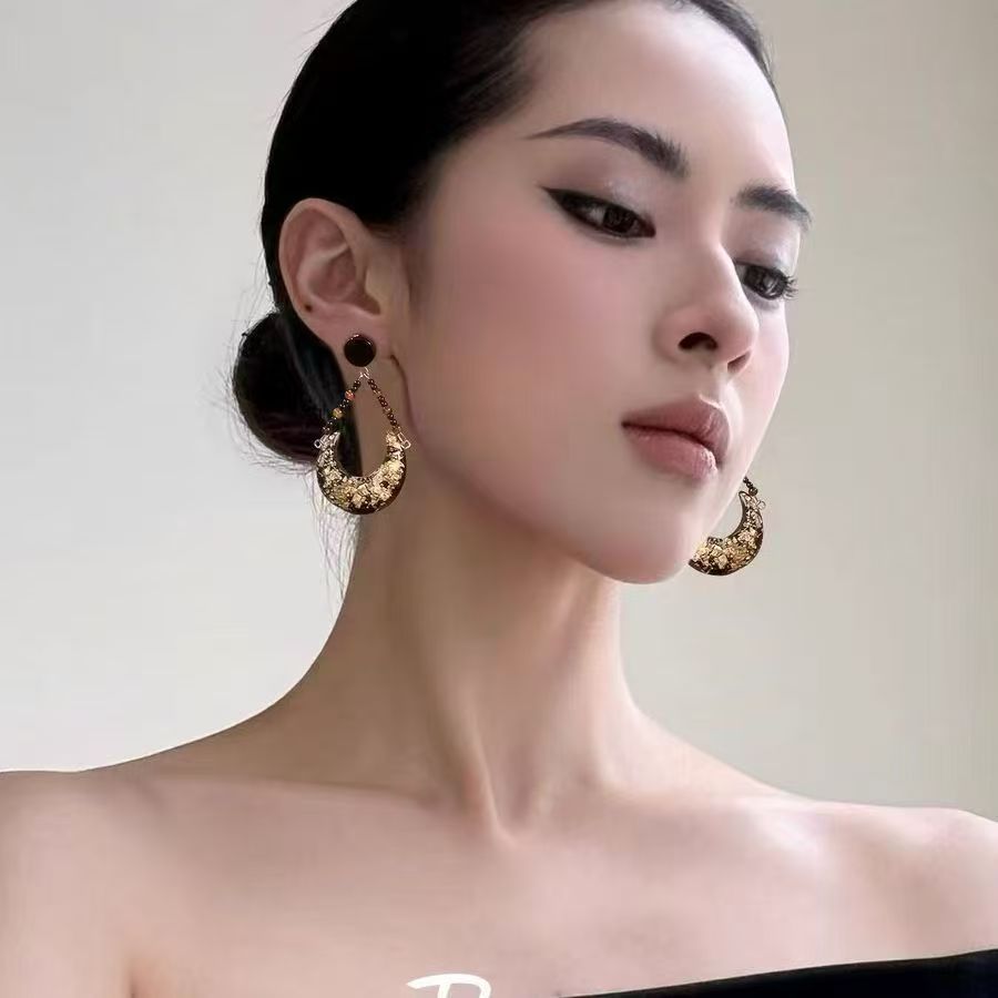 Retro Black & Gold Moon Beaded Stud Earrings, Hong Kong Style Niche High-end Jewelry Vera Lux