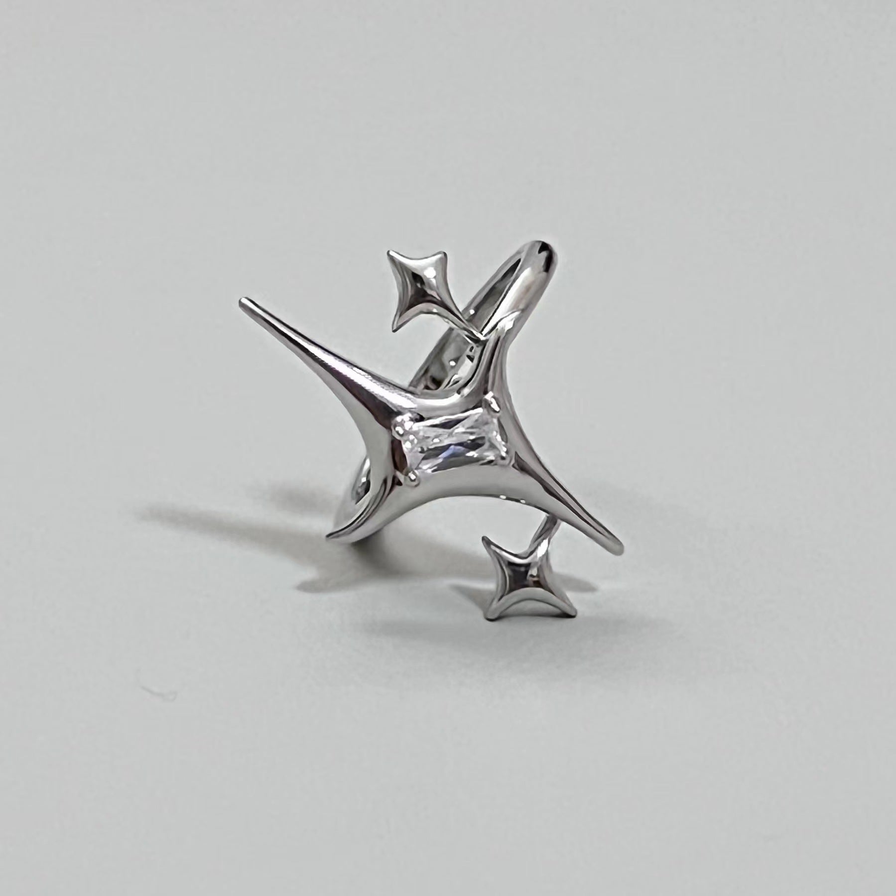 Niche Design Star Couple Rings, Korean INS Style, Zircon Inlaid Letter Texture Ring, Fashion Personality Ring For Men Vera Lux