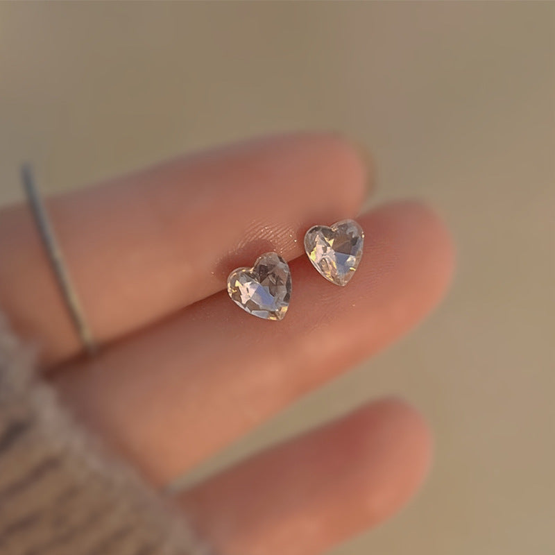 Women Tiny Heart Gold Stud Earrings Comfortable Sleepable No Remove Ear Ornaments Vera Lux
