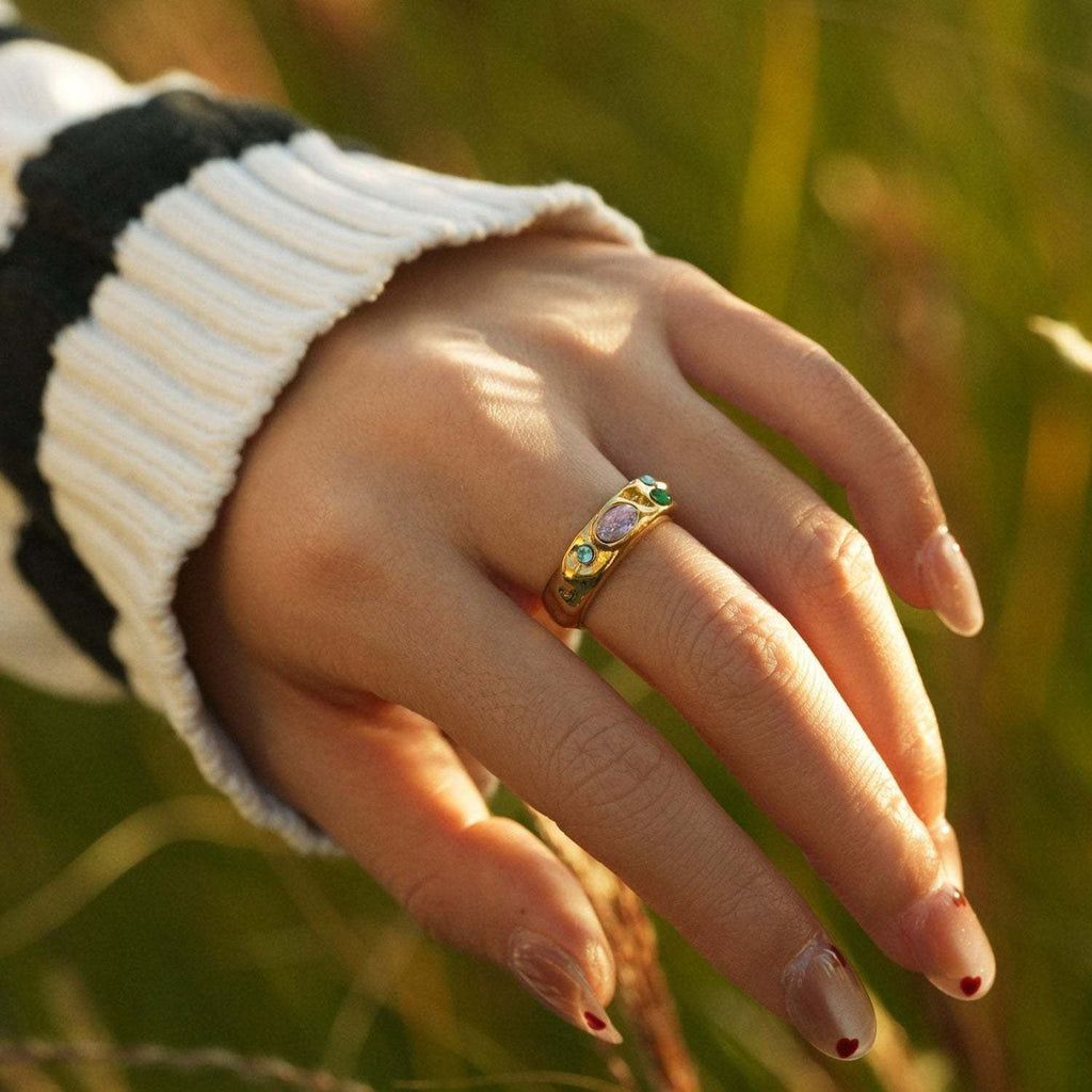 18K gold inlaid gemstone exquisite design noble ring Vera Lux