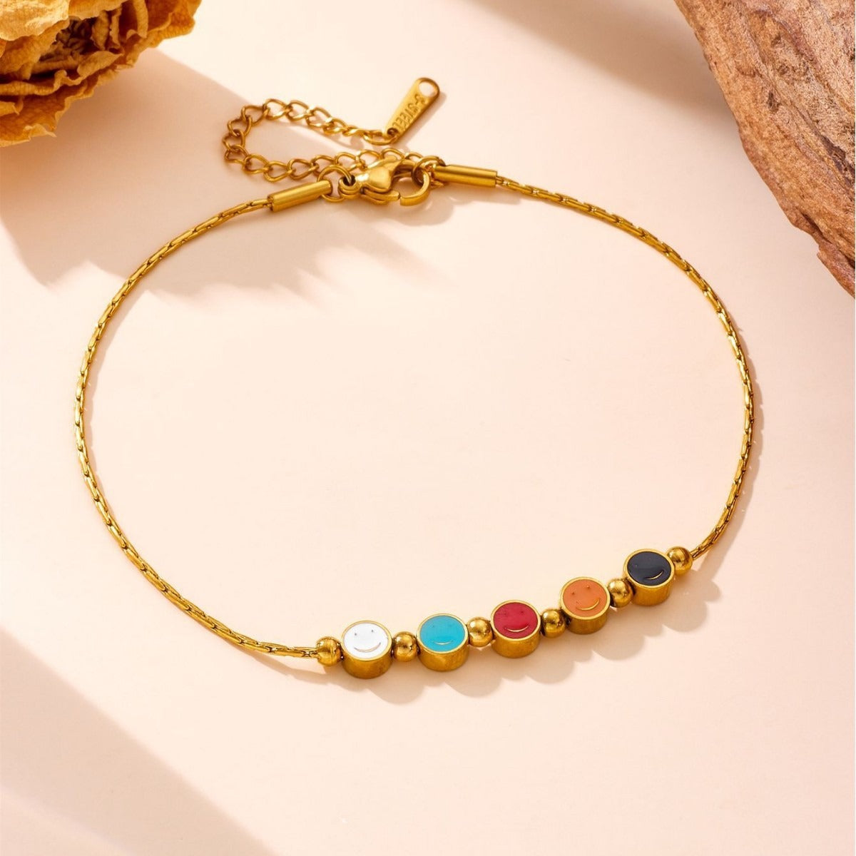 Retro colorful round smiley face interlocking titanium steel bracelet Vera Lux