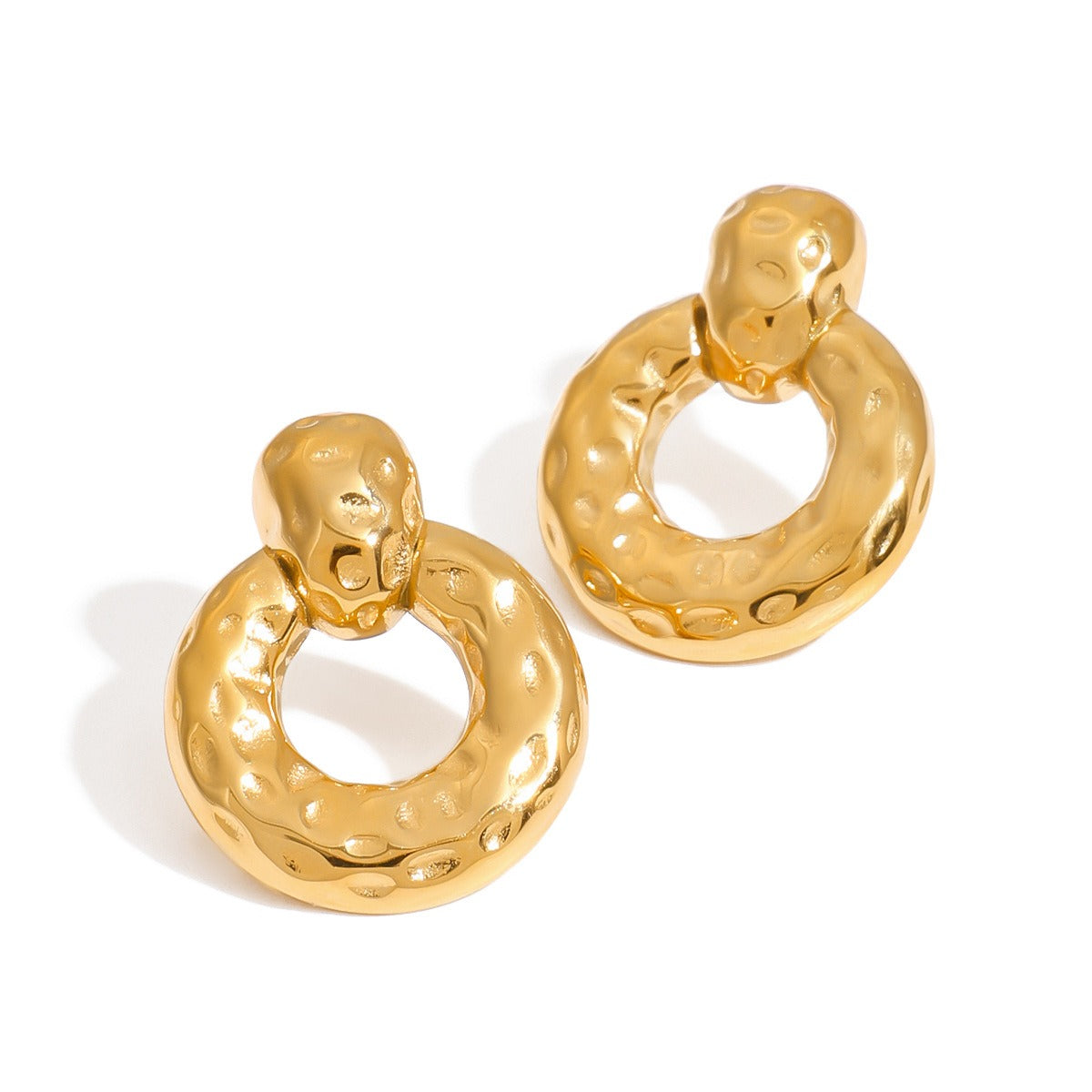 18K gold hollow round with texture design unique personality earrings18K gold hollow round with texture design unique personality earrings Vera Lux