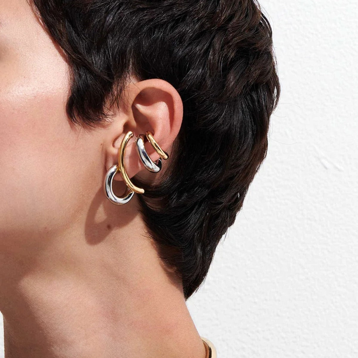 18K gold double C-shaped earrings with gold and silver color matching design, trendy and personalized Vera Lux