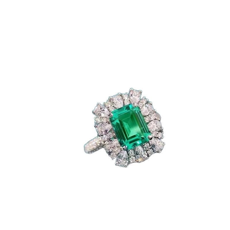 Ultra-shiny Elegant Emerald Set Ring For Women Vera Lux