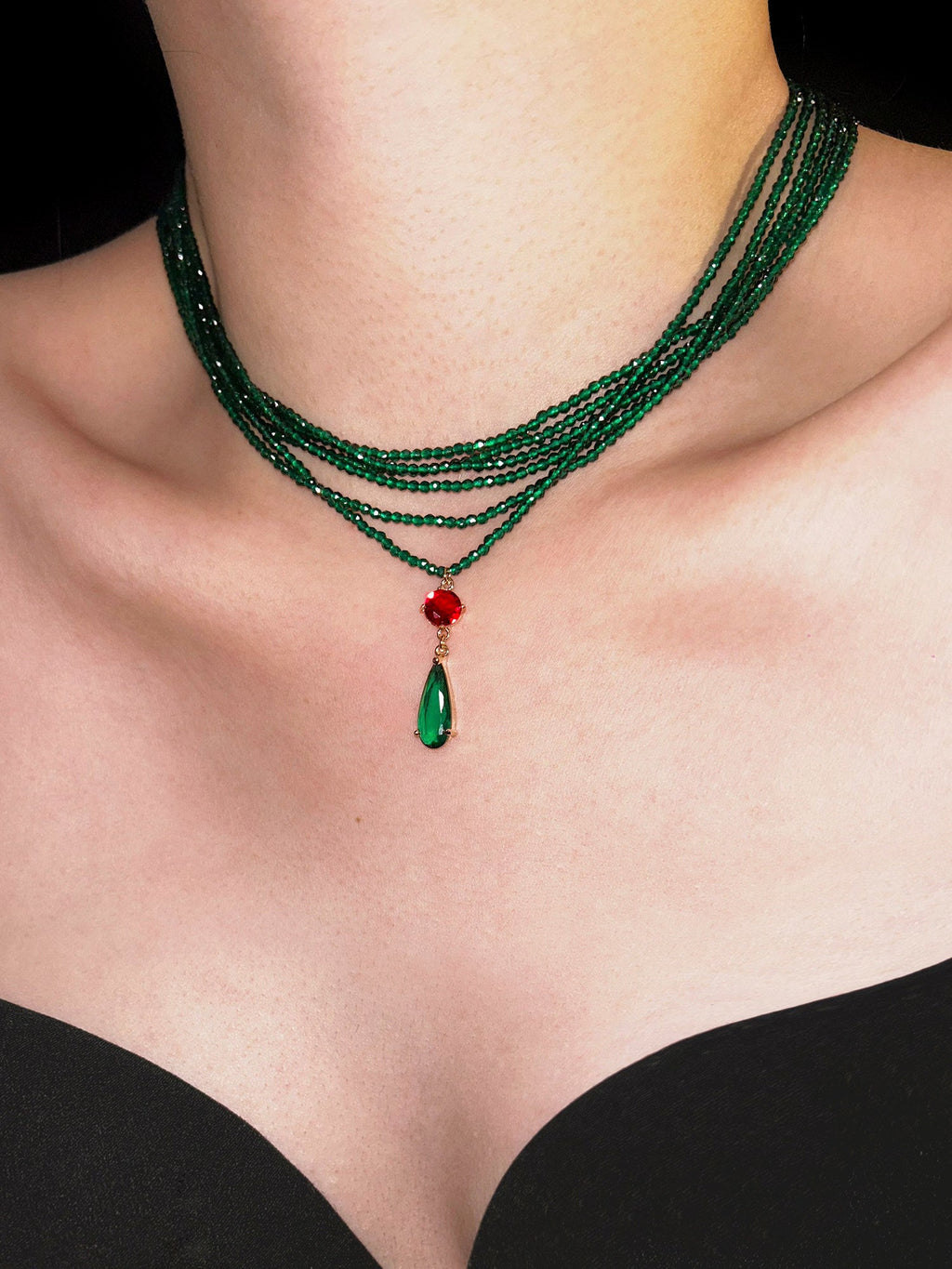 Niche, High-end Choker Layered Necklace Vera Lux
