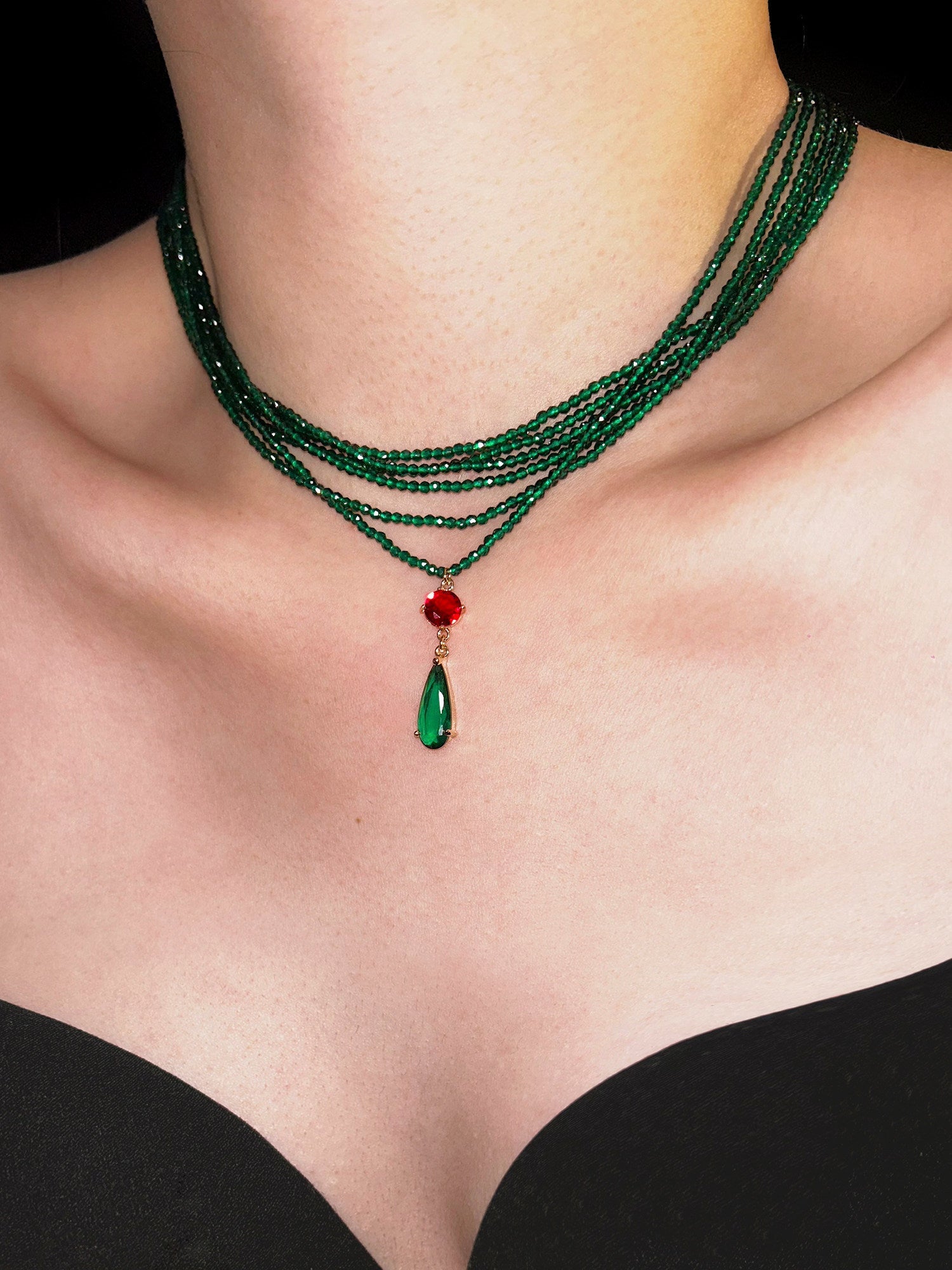Niche, High-end Choker Layered Necklace Vera Lux
