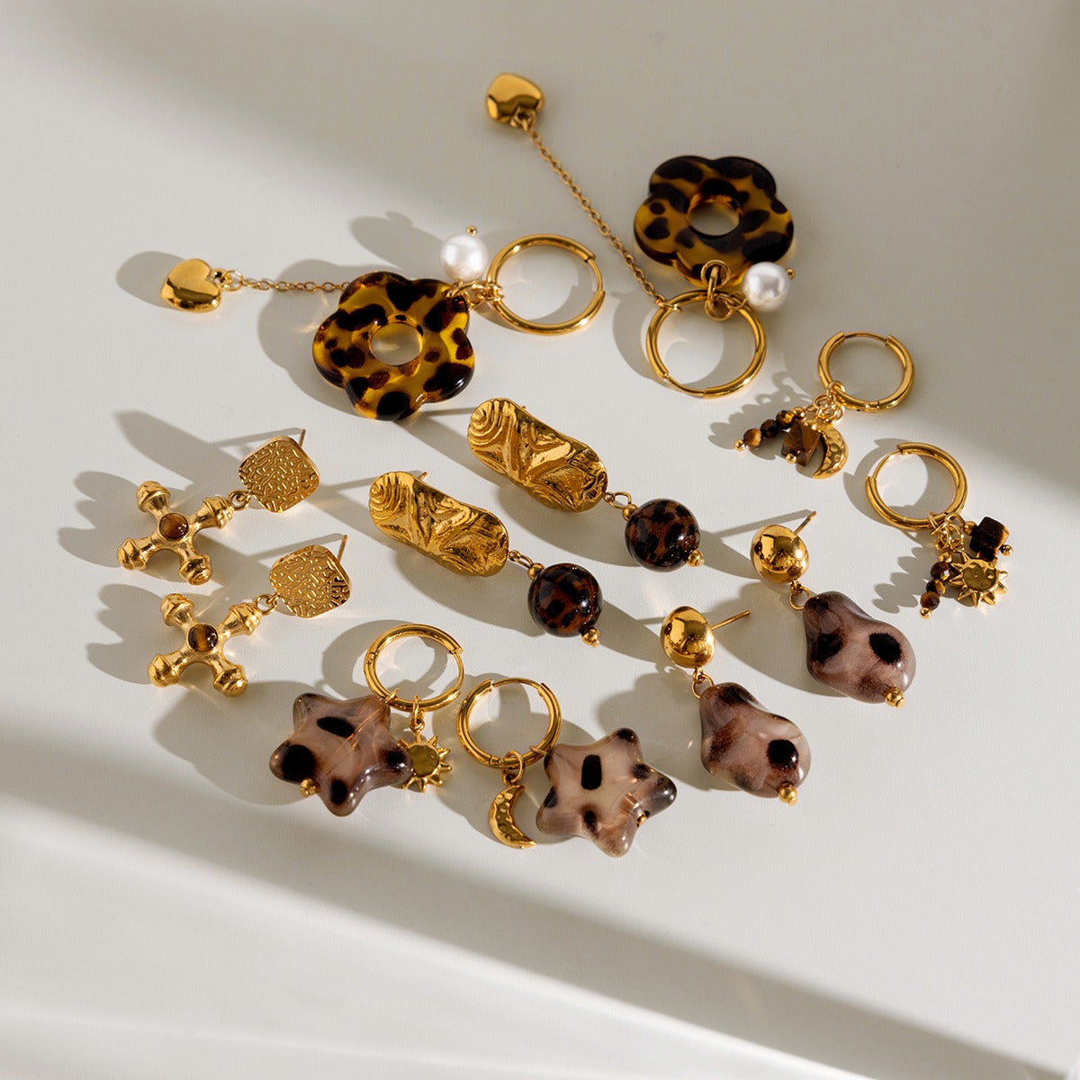 Light luxury and sophisticated titanium steel earrings for autumn and winter. Vera Lux