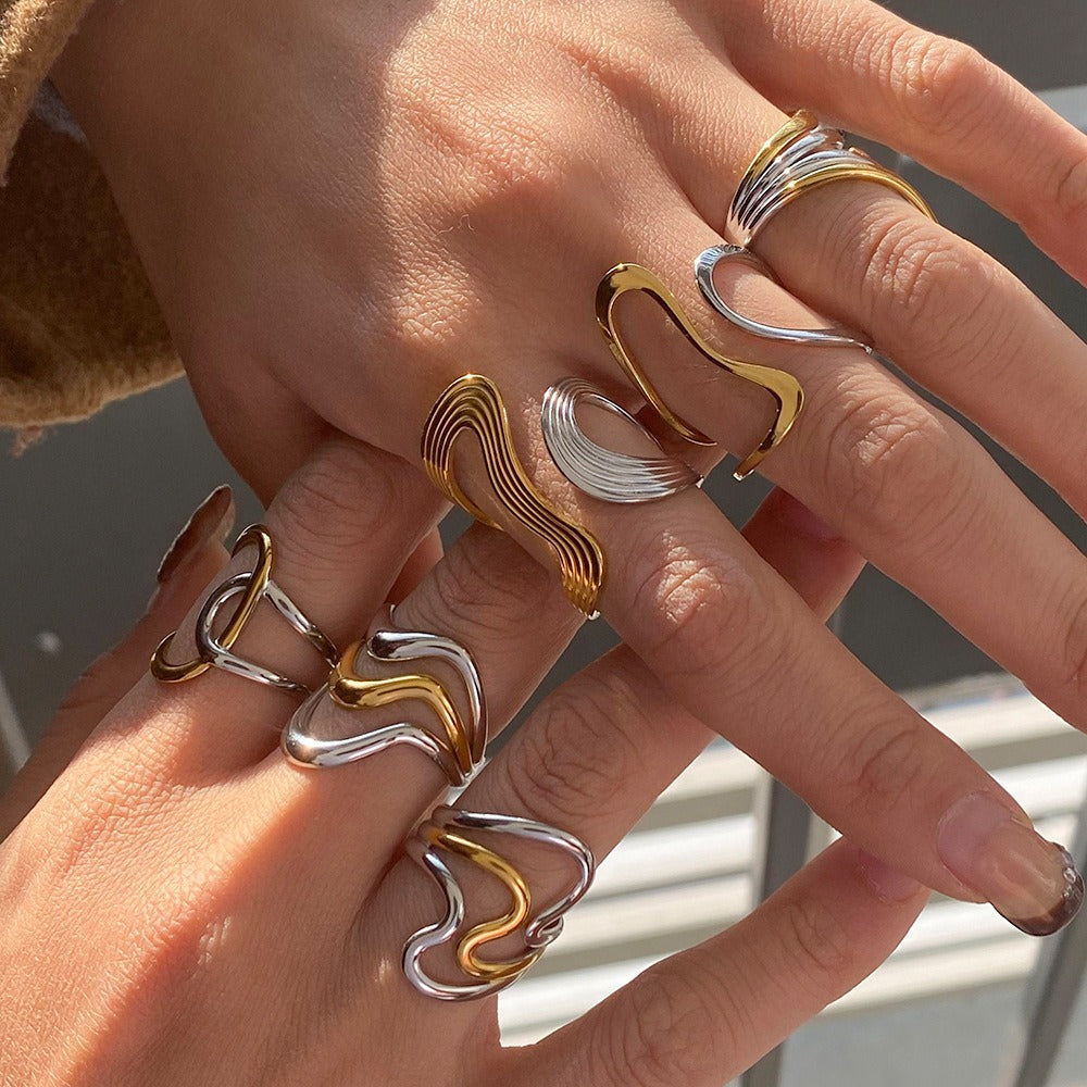 18K gold geometric lines with gold and silver color matching design simple and elegant ring Vera Lux