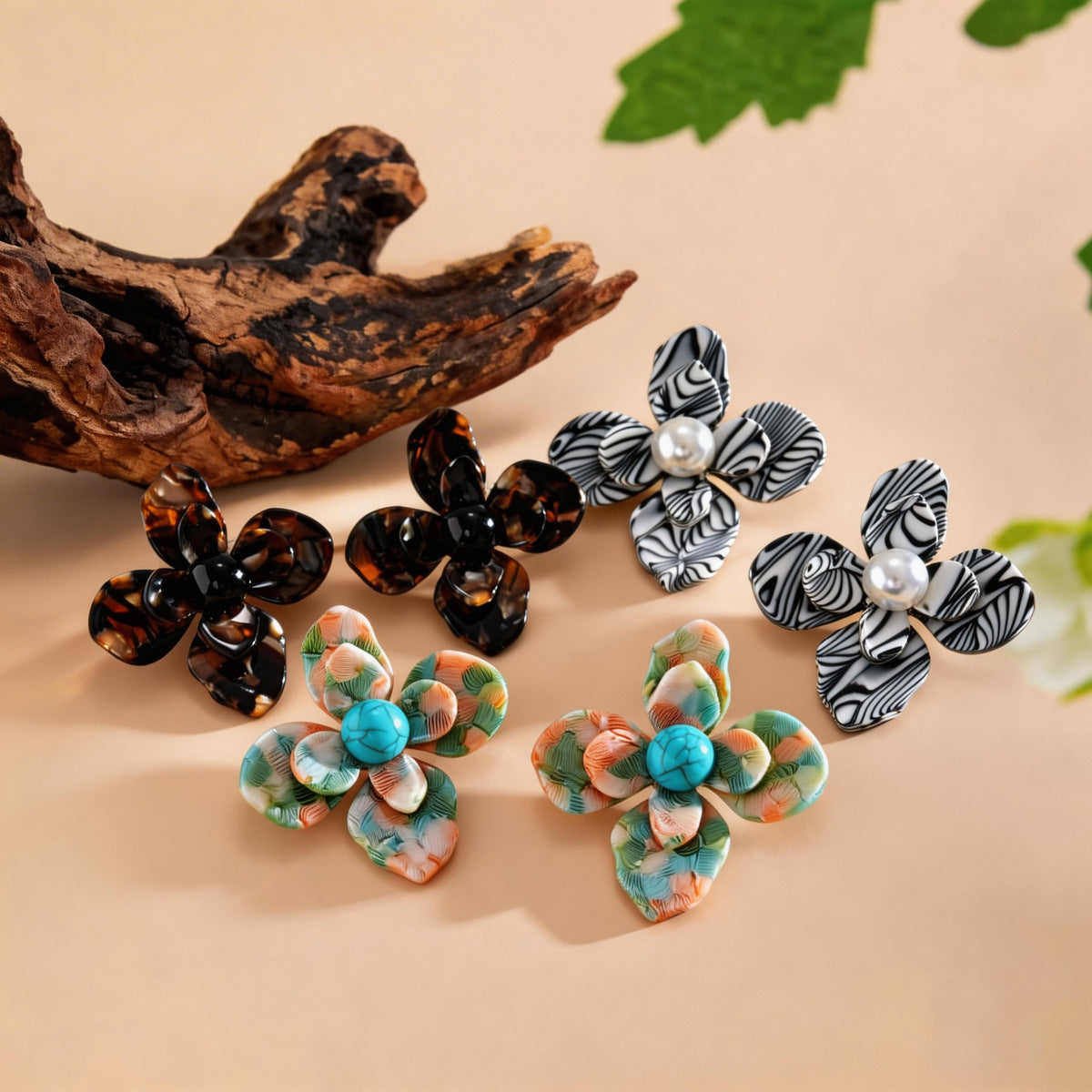 Retro Resin Flower Stud Earrings Vera Lux