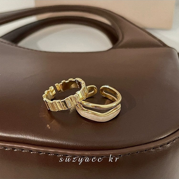 Women's Niche Design Gold Enamel Zircon Ring, INS Style, Vintage Fashion, Unique Versatile High-End Finger Ring Vera Lux