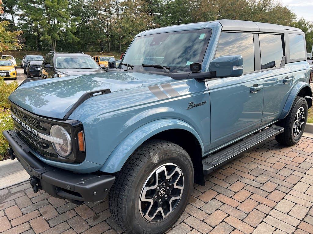 Fender Racing Stripes - 2021+ Bronco (non-Raptor) StickerFab