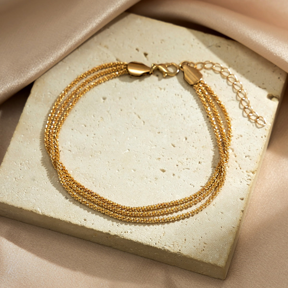 Sparkling naked chain multi-layer wrapped chain Vera Lux