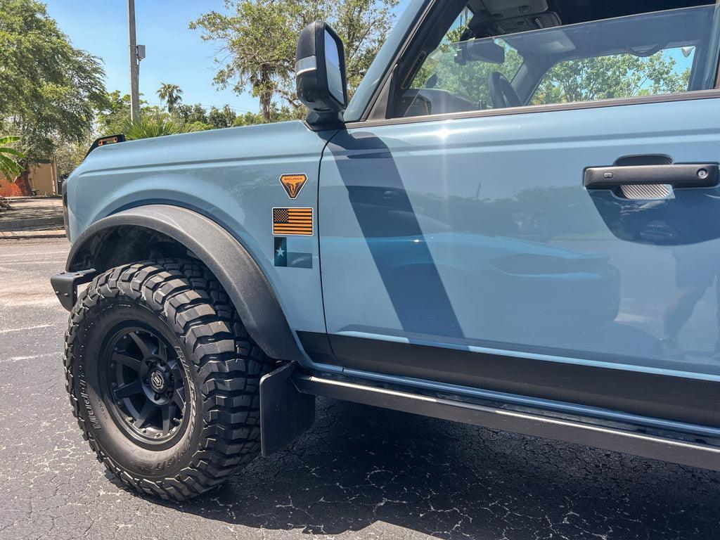 Printed Series Texas Flag Fender Stickers - 2021+ Bronco / Bronco Sport / Jeep / Universal StickerFab